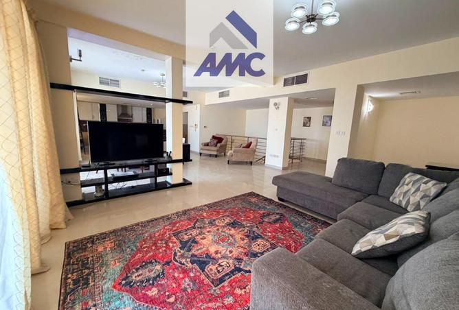 56423353 - Property Main Image