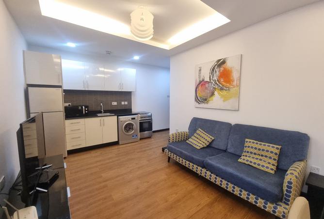 989688 - Property Image 2