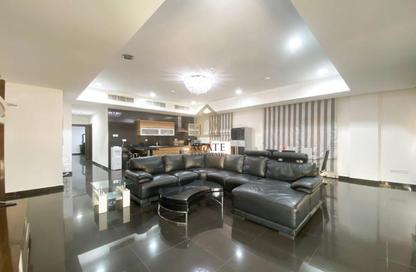Apartment - 3 Bedrooms - 3 Bathrooms for rent in Al Juffair - Capital Governorate Apartment - 3 Bedrooms - 3 Bathrooms for rent in Al Juffair - Capital Governorate