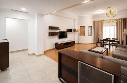 Apartment - 3 Bedrooms - 2 Bathrooms for rent in Al Juffair - Capital Governorate