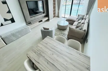 Apartment - 2 Bedrooms - 2 Bathrooms for rent in Reef Island - Capital Governorate