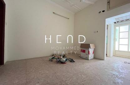 Apartment - 2 Bedrooms - 1 Bathroom for rent in Galali - Muharraq Governorate