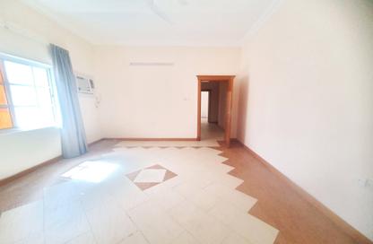 Apartment - 2 Bedrooms - 2 Bathrooms for rent in Tubli - Central Governorate Apartment - 2 Bedrooms - 2 Bathrooms for rent in Tubli - Central Governorate
