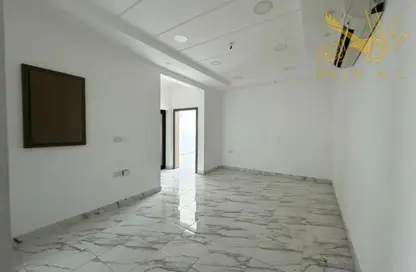 Apartment - 2 Bedrooms - 2 Bathrooms for rent in Galali - Muharraq Governorate