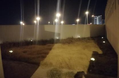 فيلا - 5 غرف نوم - 6 حمامات للايجار في ديار المحرق - المحرق فيلا - 5 غرف نوم - 6 حمامات للايجار في ديار المحرق - المحرق