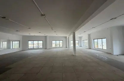 Office Space - 4 Bedrooms - 4 Bathrooms for rent in Tubli - Central Governorate
