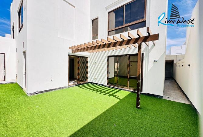 52753388 - Property Main Image