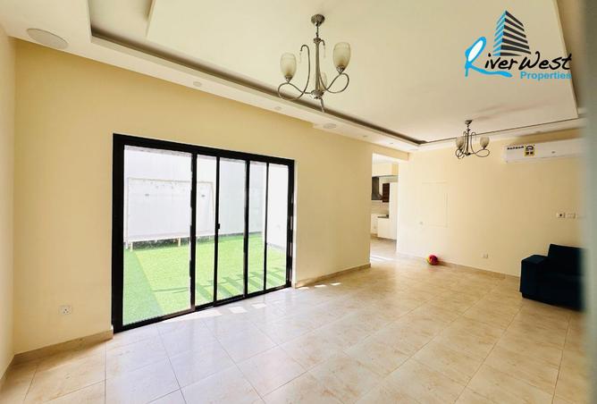 52753388 - Property Image 3