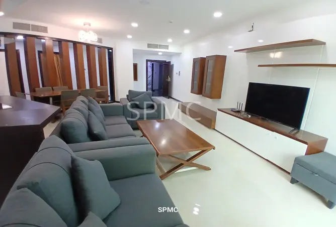53433652 - Property Image 2
