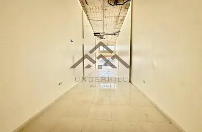 Shop - Studio - 1 Bathroom for rent in Galali - Muharraq Governorate