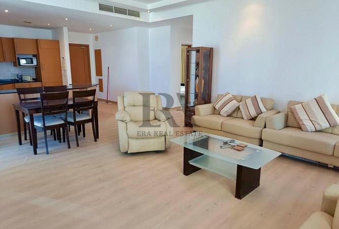 987073 - Property Image 2