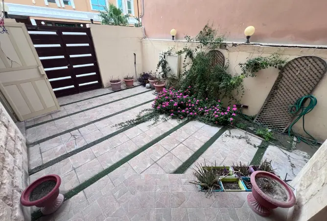 57492958 - Property Image 3