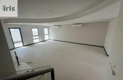 فيلا - 5 غرف نوم - 6 حمامات للبيع في السدرة - ديار المحرق - المحرق