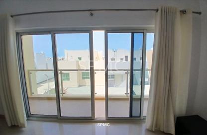 Apartment - 2 Bedrooms - 2 Bathrooms for rent in Amwaj Avenue - Amwaj Islands - Muharraq Governorate