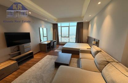 Apartment - Studio - 1 Bathroom for sale in Sanabis - Manama - Capital Governorate
