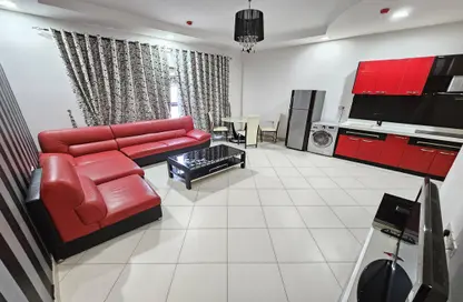 Apartment - 2 Bedrooms - 2 Bathrooms for rent in Janabiya - Northern Governorate