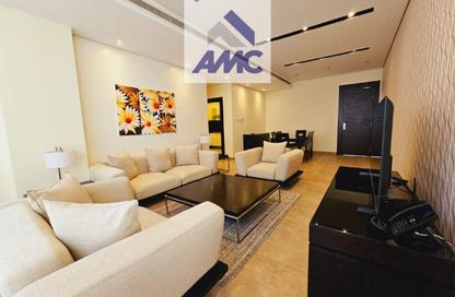 Apartment - 2 - 2 for rent in Sanabis - Manama - Capital Governorate