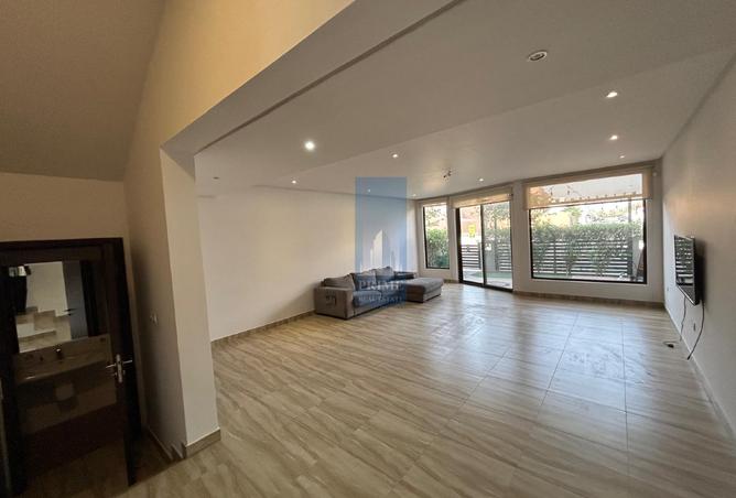 52302173 - Property Image 2