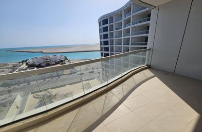 Apartment - 3 Bedrooms - 4 Bathrooms for sale in Dilmunia Island - Muharraq Governorate