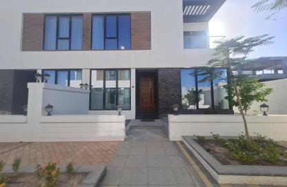 Villa - 3 Bedrooms - 5 Bathrooms for rent in Saar - Northern Governorate Villa - 3 Bedrooms - 5 Bathrooms for rent in Saar - Northern Governorate