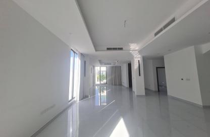 Villa - 3 Bedrooms - 5 Bathrooms for rent in Saar - Northern Governorate