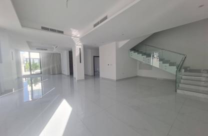 Villa - 3 Bedrooms - 5 Bathrooms for rent in Saar - Northern Governorate