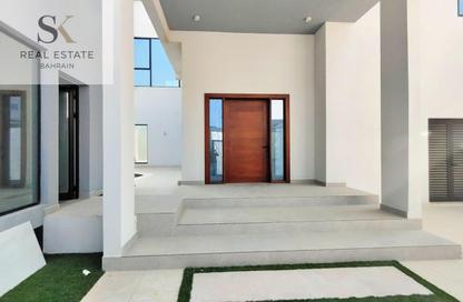 Villa - 4 - 6 for rent in Diyar Al Muharraq - Muharraq Governorate