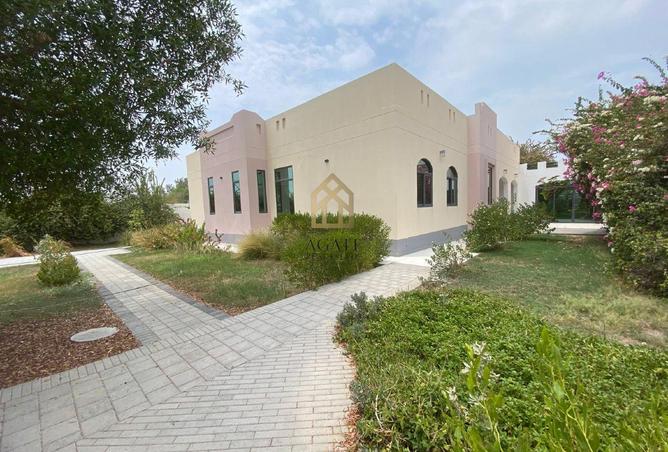 56095673 - Property Image 2