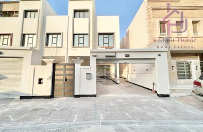 Villa - 4 Bedrooms - 6 Bathrooms for rent in Busaiteen - Muharraq Governorate