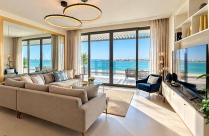 Apartment - 3 - 4 for rent in Marassi Al Bahrain - Diyar Al Muharraq - Muharraq Governorate