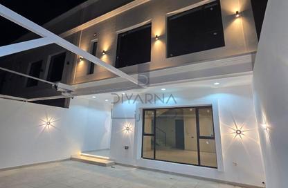 Villa - 5 - 6 for sale in Hamad Town - Northern Governorate Villa - 5 - 6 for sale in Hamad Town - Northern Governorate