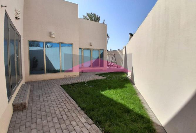 51174108 - Property Image 2