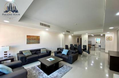 Apartment - 2 - 3 for rent in Seef - Capital Governorate