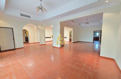 Compound - 3 - 4 for rent in Jannusan - Northern Governorate