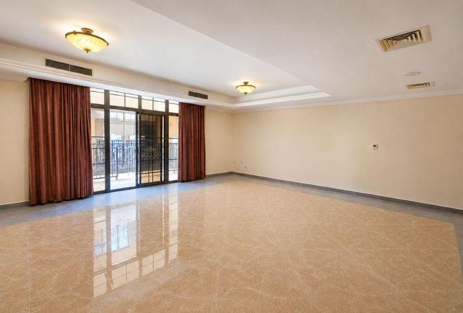 54450970 - صورة العقار 2