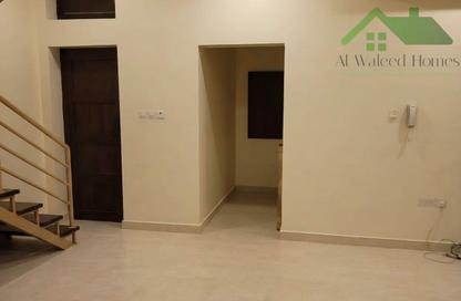 Apartment - 3 - 3 for rent in Sanad - Central Governorate Apartment - 3 - 3 for rent in Sanad - Central Governorate