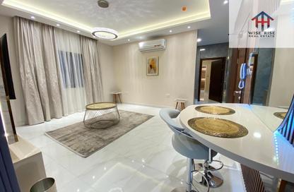 Apartment - 2 Bedrooms - 2 Bathrooms for rent in Busaiteen - Muharraq Governorate