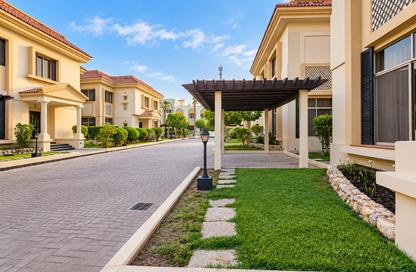 Villa - 4 - 4 for rent in Mahooz - Manama - Capital Governorate