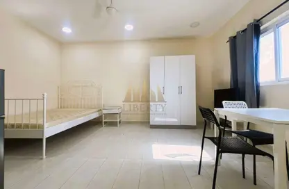 Apartment - 1 Bathroom for rent in Zinj - Manama - Capital Governorate