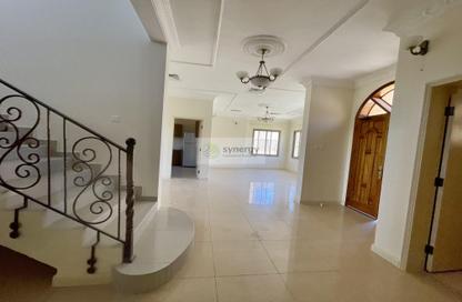 Compound - 4 Bedrooms - 4 Bathrooms for rent in Janabiya - Northern Governorate