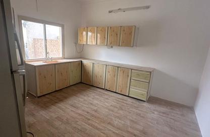 Villa - 4 Bedrooms - 5 Bathrooms for rent in Isa Town - Central Governorate