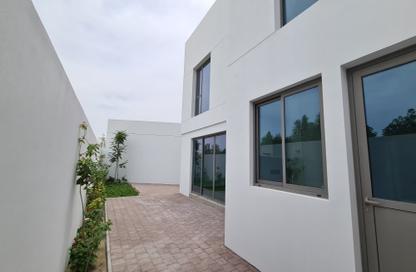 Villa - 4 Bedrooms - 4 Bathrooms for rent in Saar - Northern Governorate