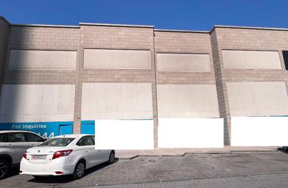 Shop - Studio - 2 Bathrooms for rent in Al Juffair - Capital Governorate