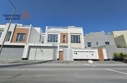 Villa - 5 Bedrooms - 6 Bathrooms for sale in Saar - Northern Governorate