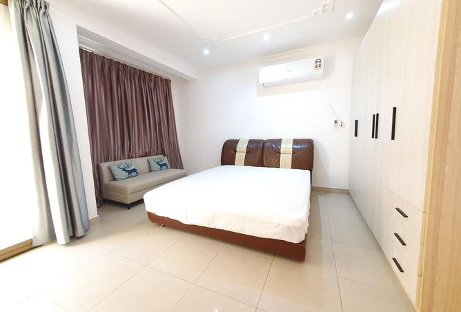 986820 - Property Image 2