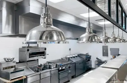 عمارة بالكامل - 8 غرف نوم - 5 حمامات للايجار في الحد - المحرق