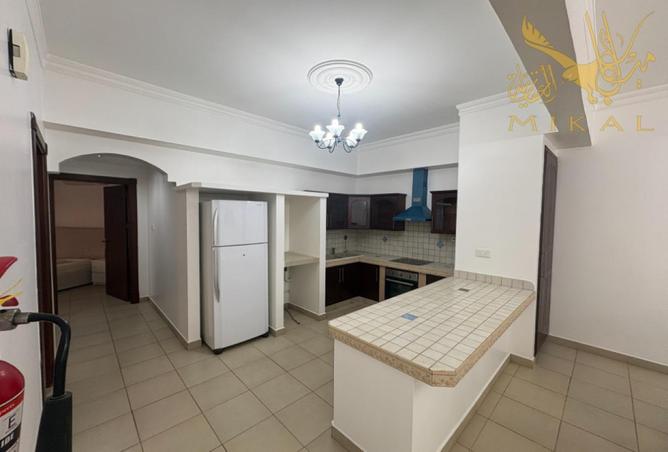 994444 - Property Image 2