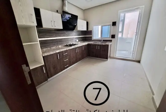 1002087 - Property Image 2