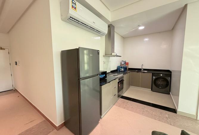 988566 - Property Image 3