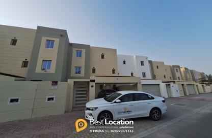 Villa - 3 Bedrooms - 3 Bathrooms for rent in Northern City (Madinat Salman) - Northern Governorate